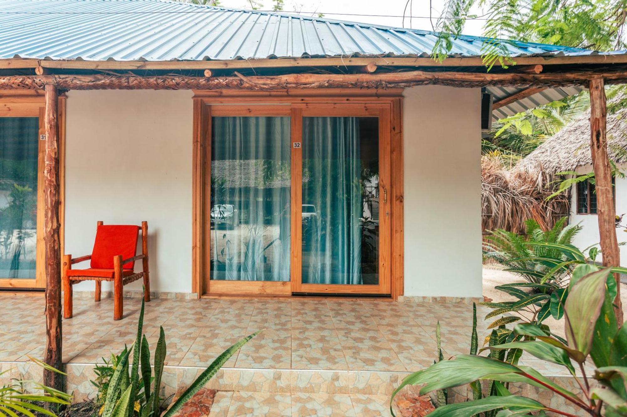 Tiki Beach Club & Resort (Adults Only) Bwejuu Extérieur photo