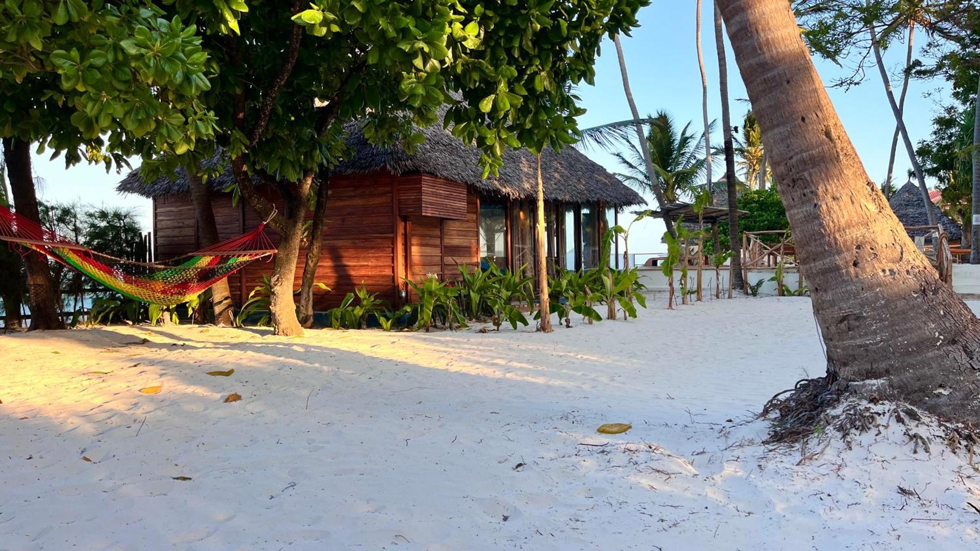 Tiki Beach Club & Resort (Adults Only) Bwejuu Extérieur photo