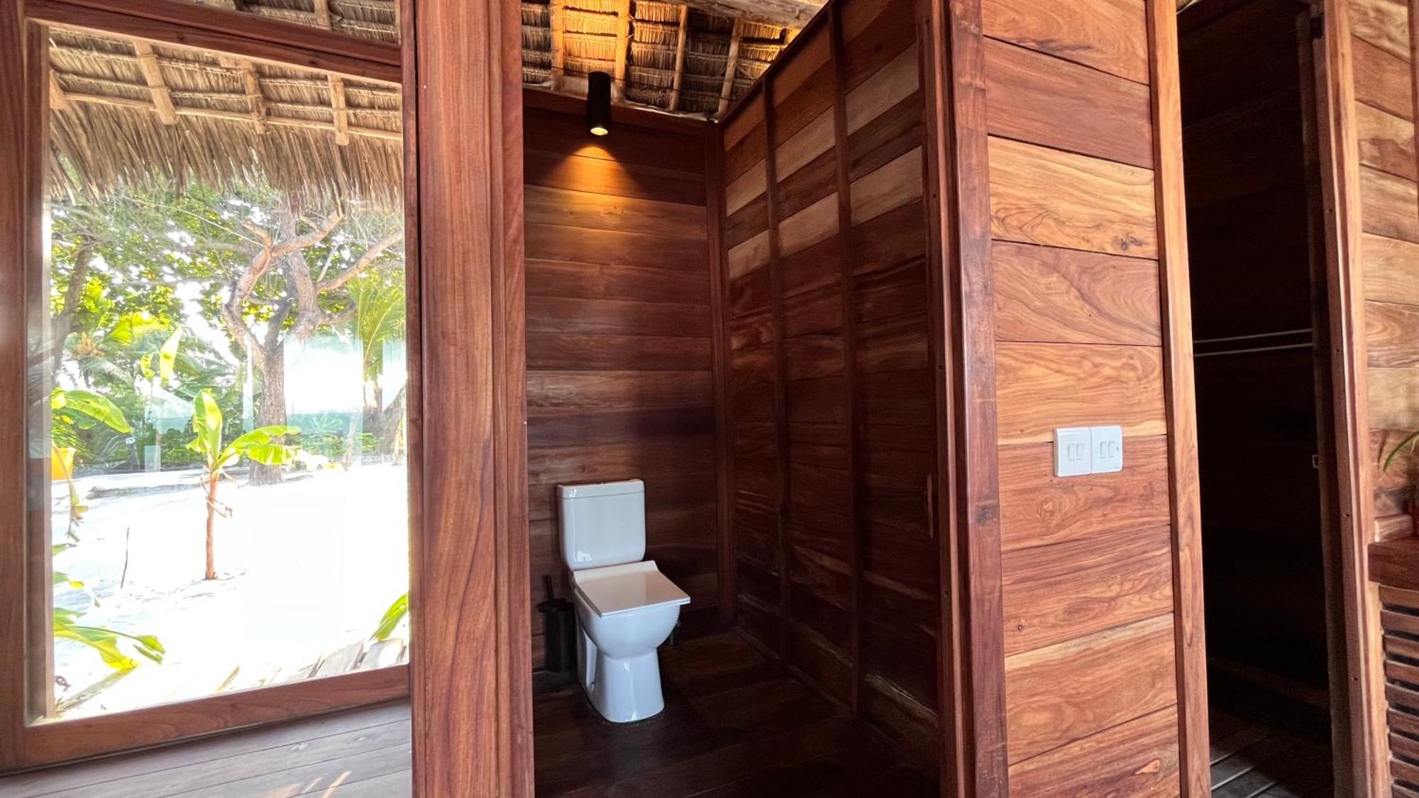 Tiki Beach Club & Resort (Adults Only) Bwejuu Extérieur photo
