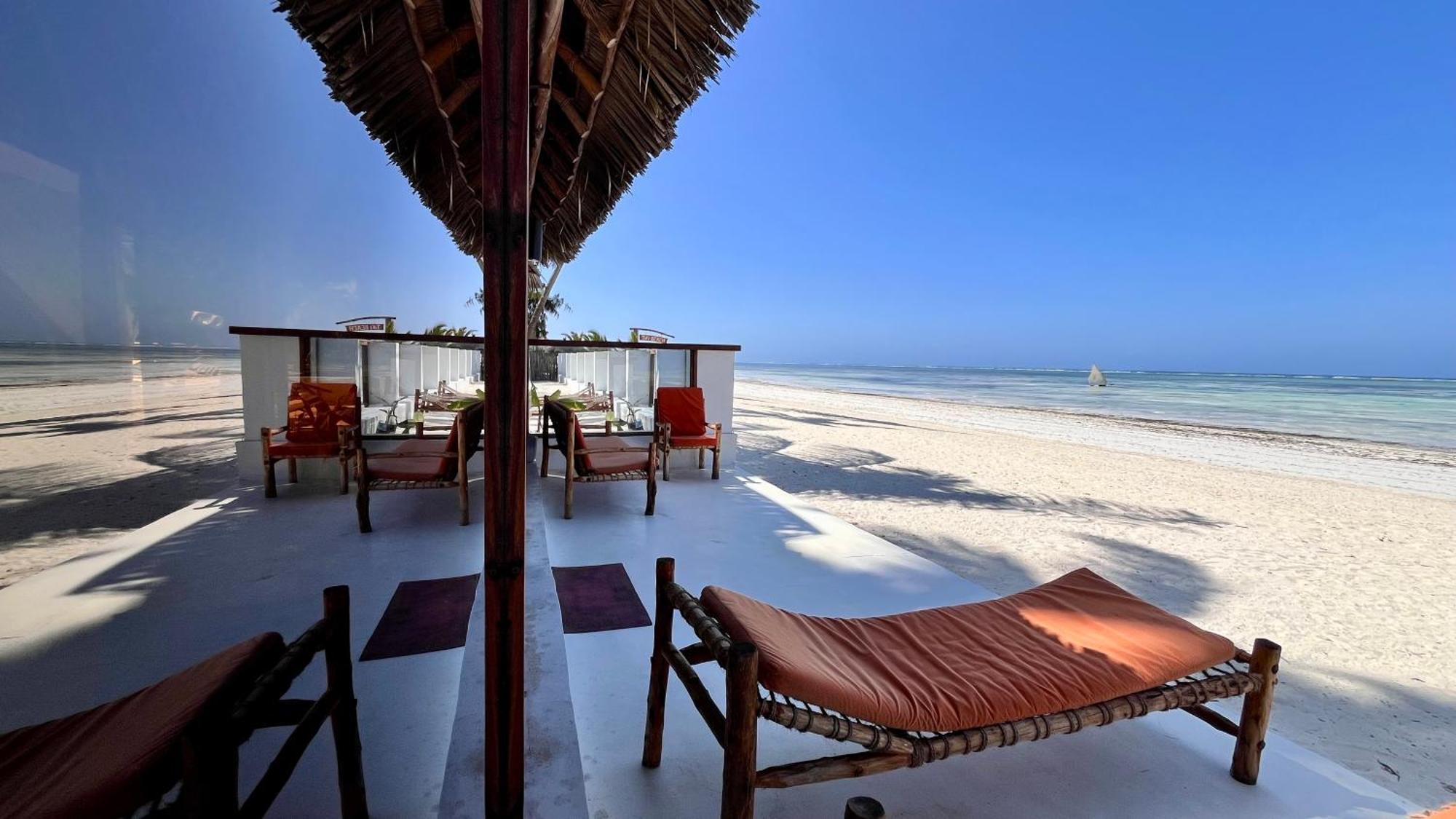 Tiki Beach Club & Resort (Adults Only) Bwejuu Extérieur photo